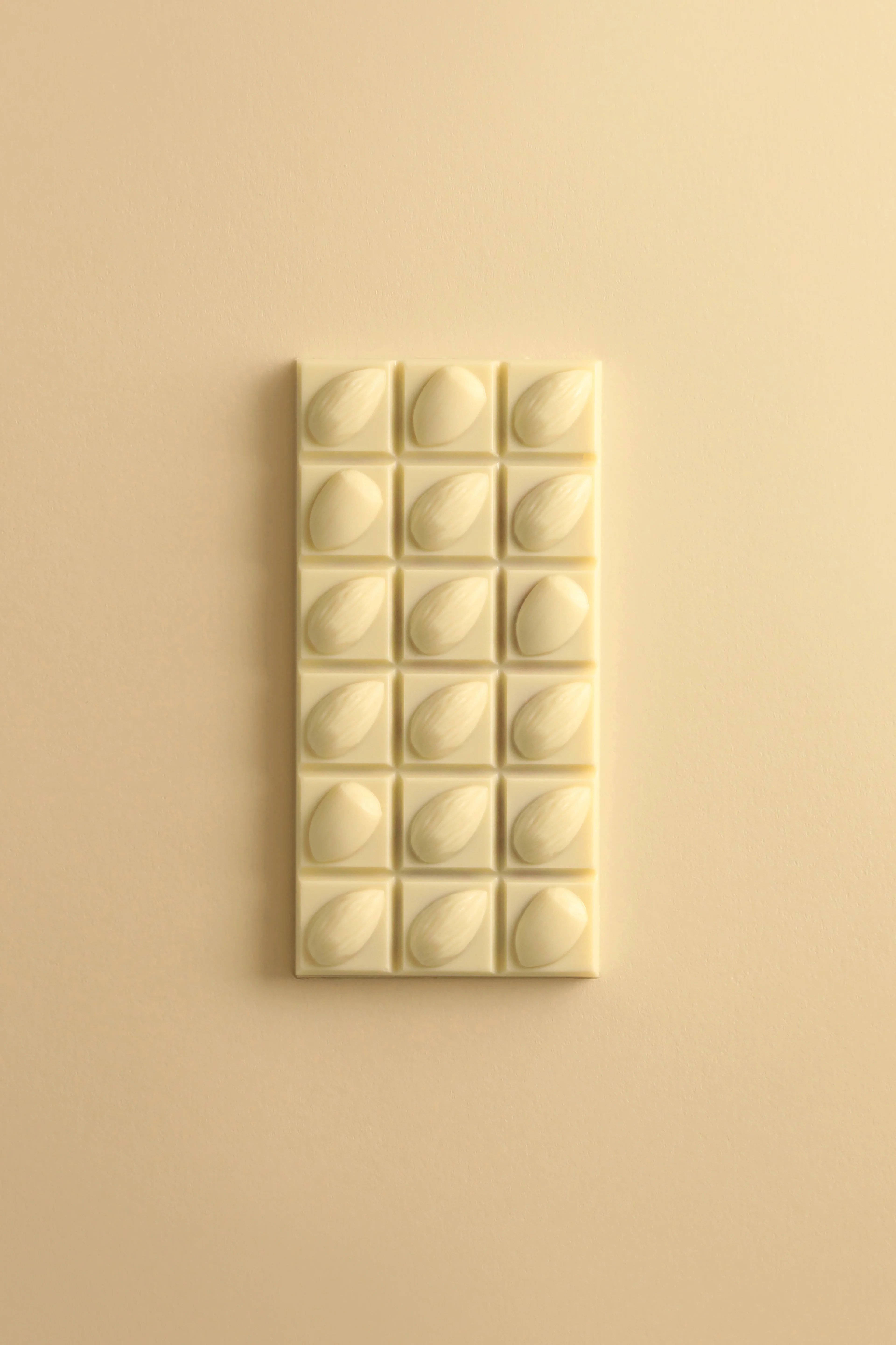 Tablette amande noisette chocolat blanc