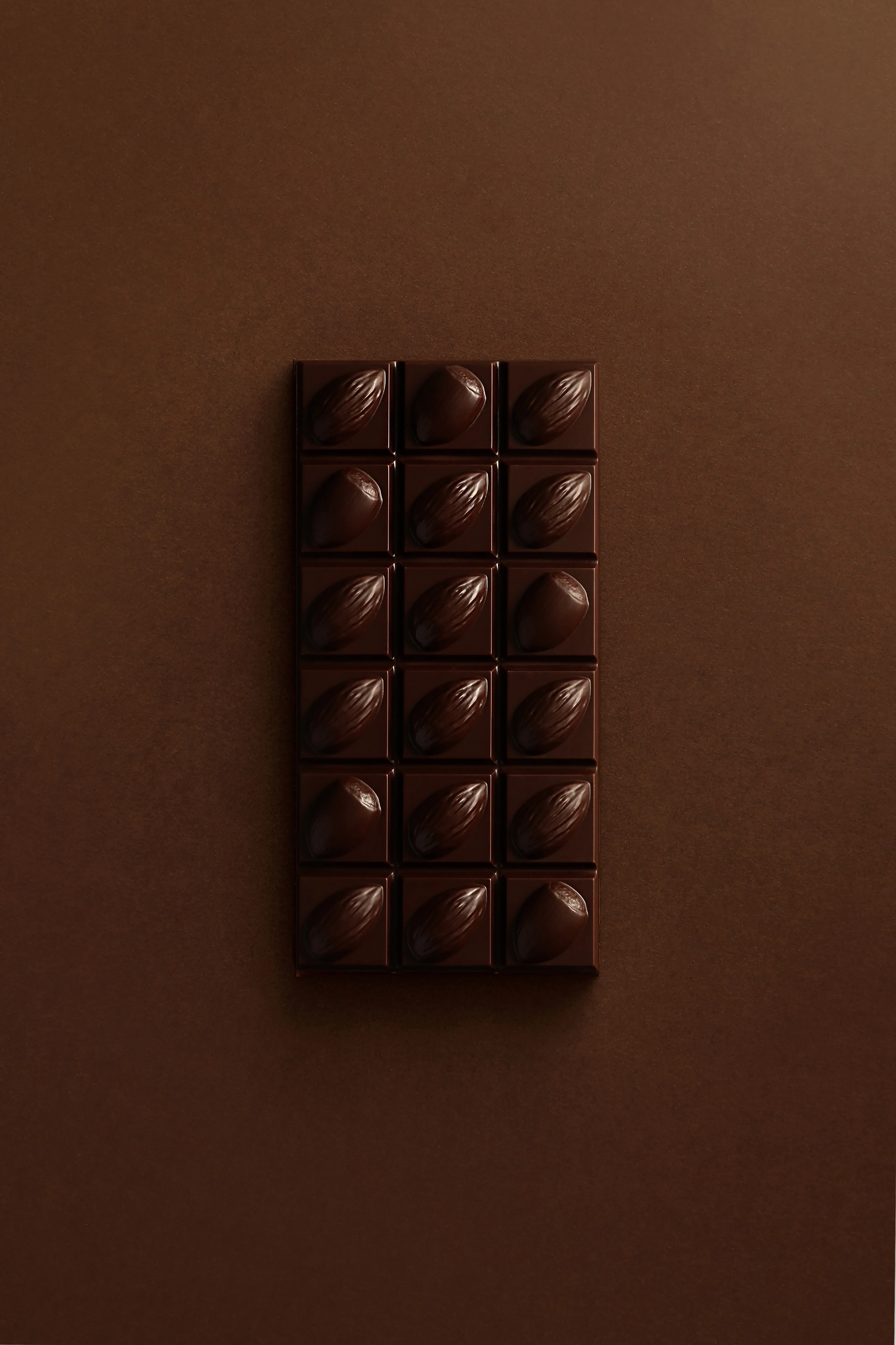 Tablette amande noisette chocolat noir